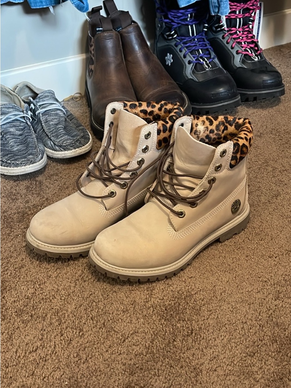 Timberland Women's 6” Leopard Detail Boots